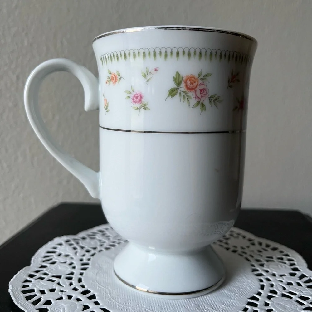 ABINGDON 💐Fine Porcelain China Footed Coffee Cup